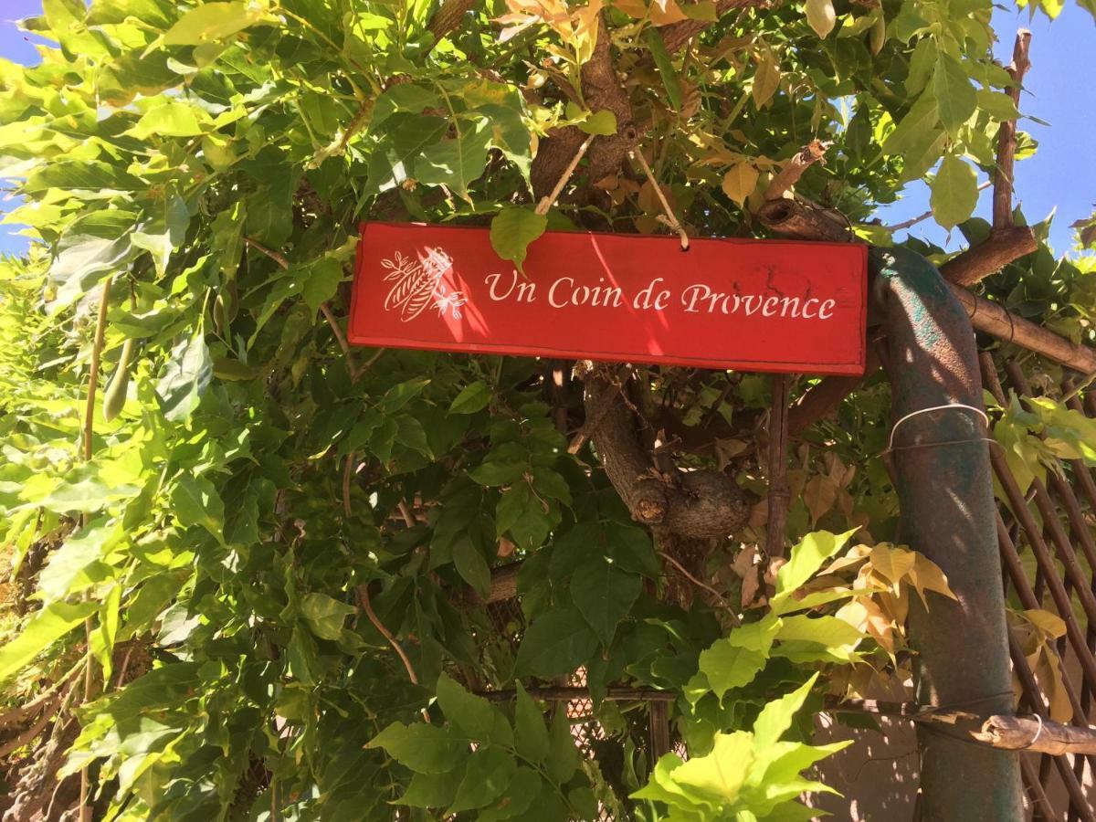 Oustaou Di Ercole Lägenhet Bormes-les-Mimosas Exteriör bild